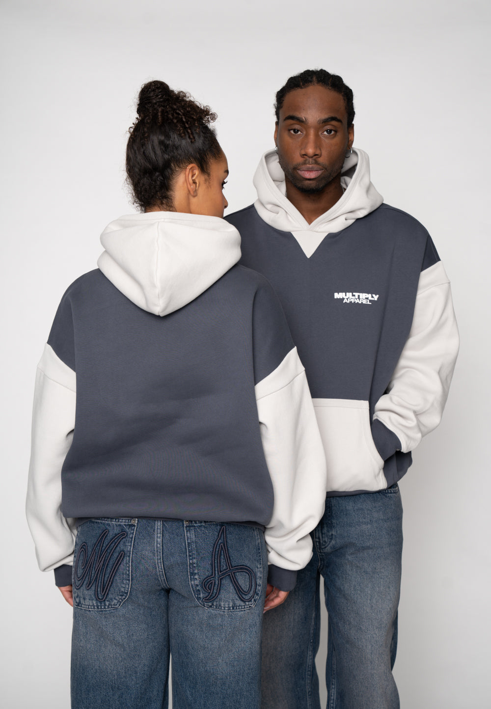 Multiply Apparel Oversize Hoodie CANYON Ombre Blue – Frontalansicht