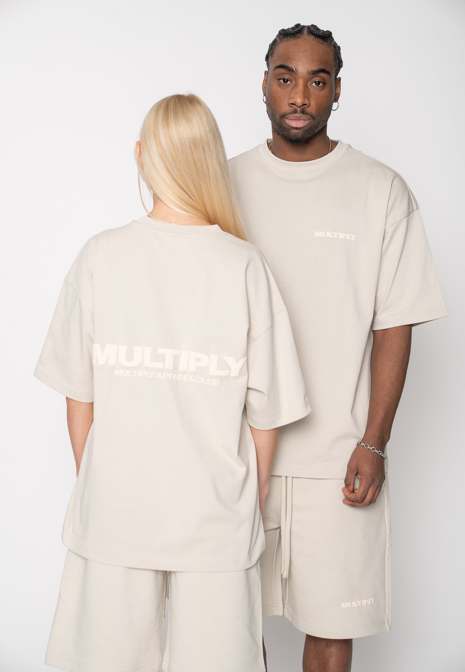 Multiply Apparel Oversize T-shirt MULTIPLY Moonstruck – Frontalansicht