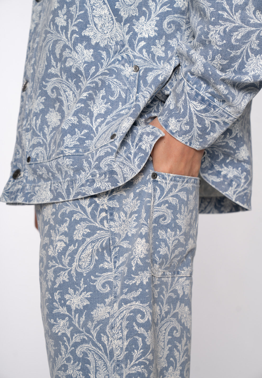Multiply Apparel Jorts PAISLEY TWO Light Blue – weitere Ansicht 4