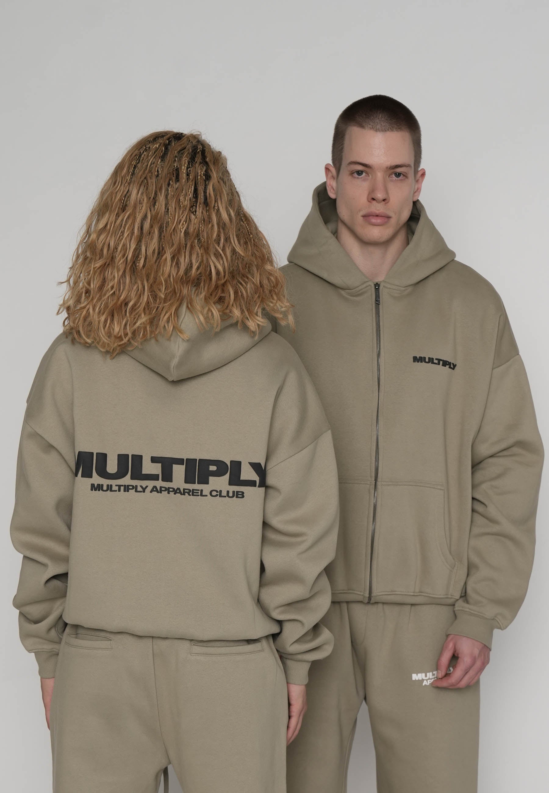 Multiply Apparel Oversize Zip Hoodie MULTIPLY Laurel Oak – Frontalansicht