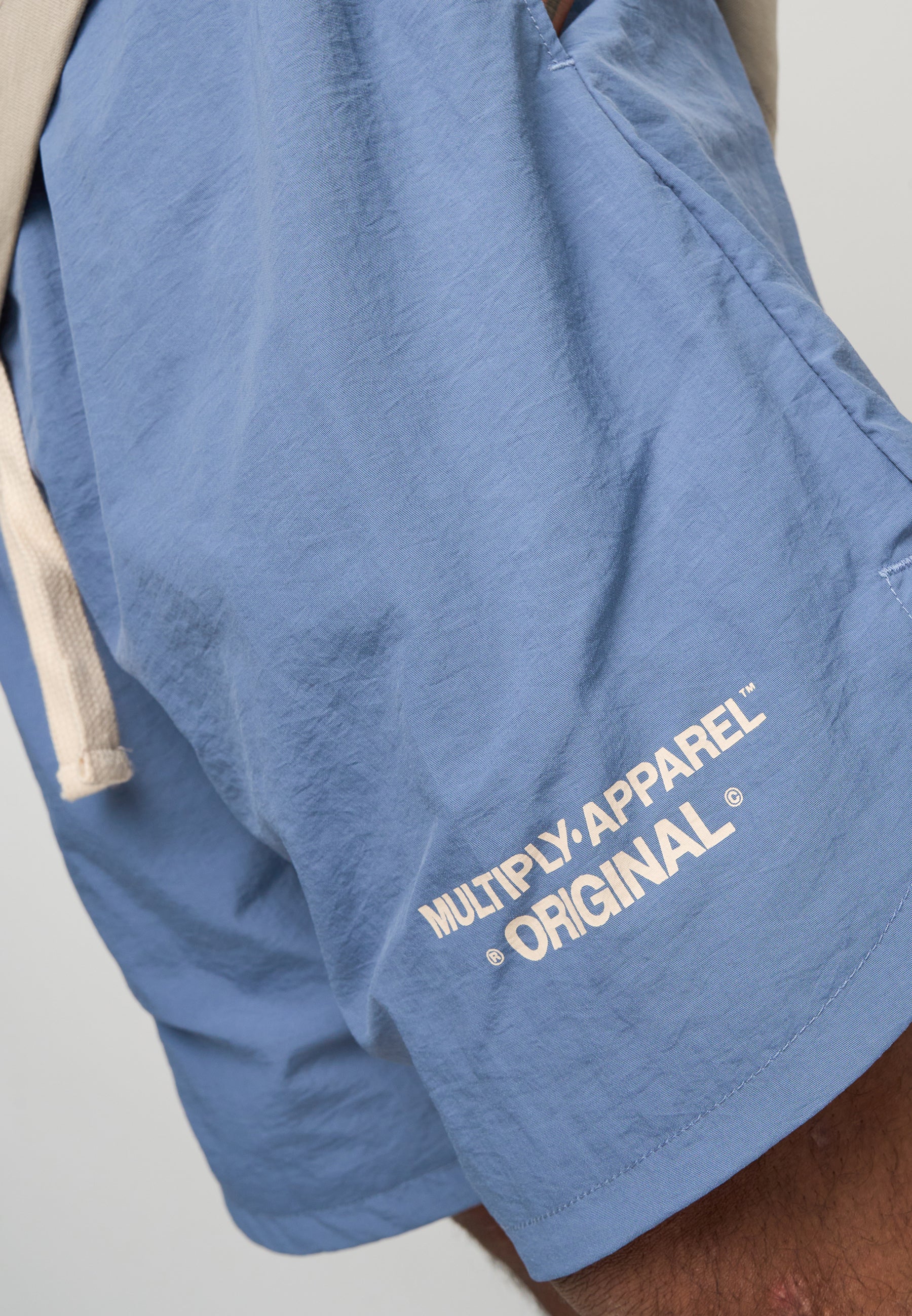 Multiply Apparel Woven Shorts ORIGINAL Wild Wind – weitere Ansicht 2