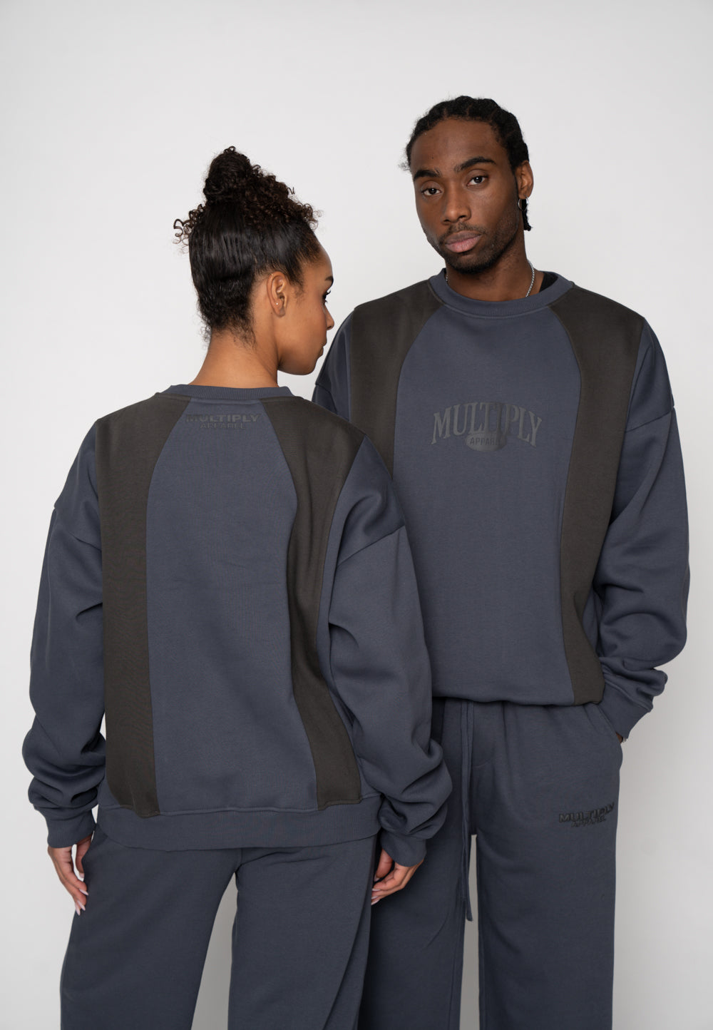 Multiply Apparel Oversize Sweatshirt HOMING Ombre Blue – Frontalansicht