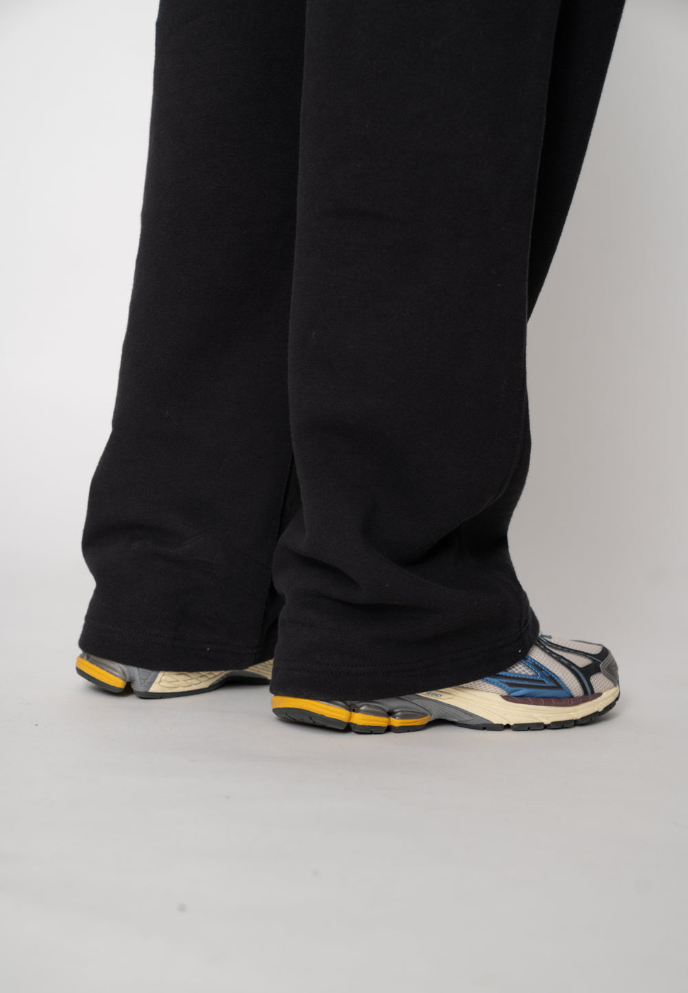 Multiply Apparel Oversize Jogger CLASSICO Black – weitere Ansicht 5