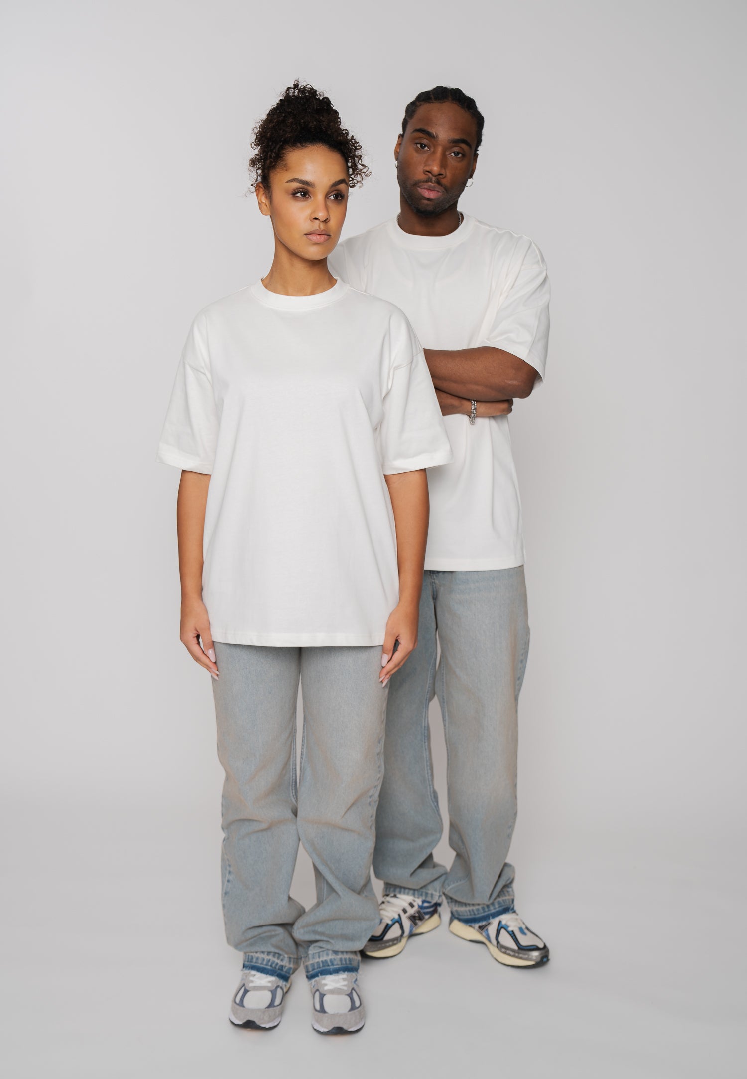 Multiply Apparel Oversize T-Shirt CASSETTET TAPE Cloud Dancer – weitere Ansicht 2