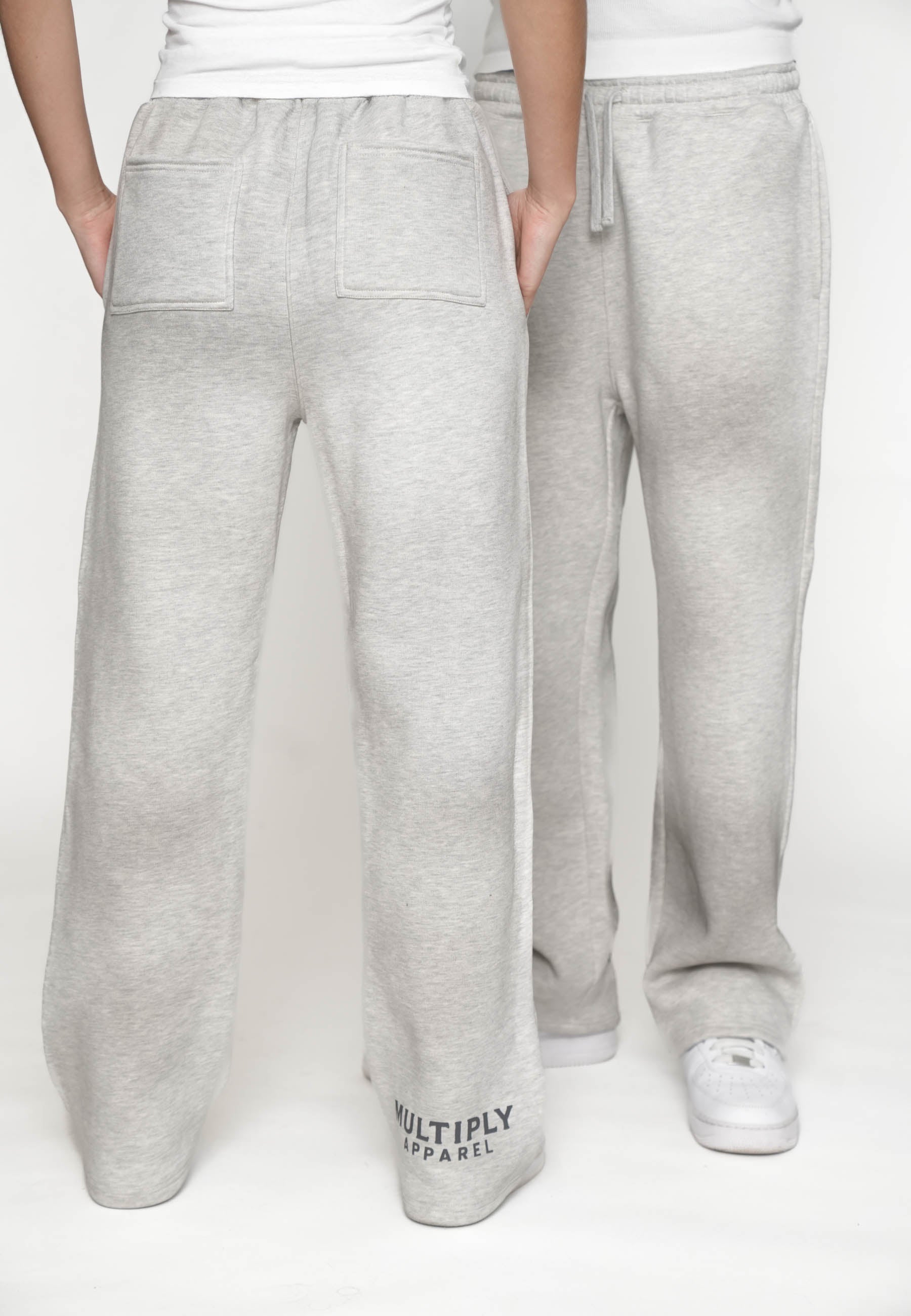 Multiply Apparel Oversize Joggers OIL SLICK Grey Melange – Frontalansicht