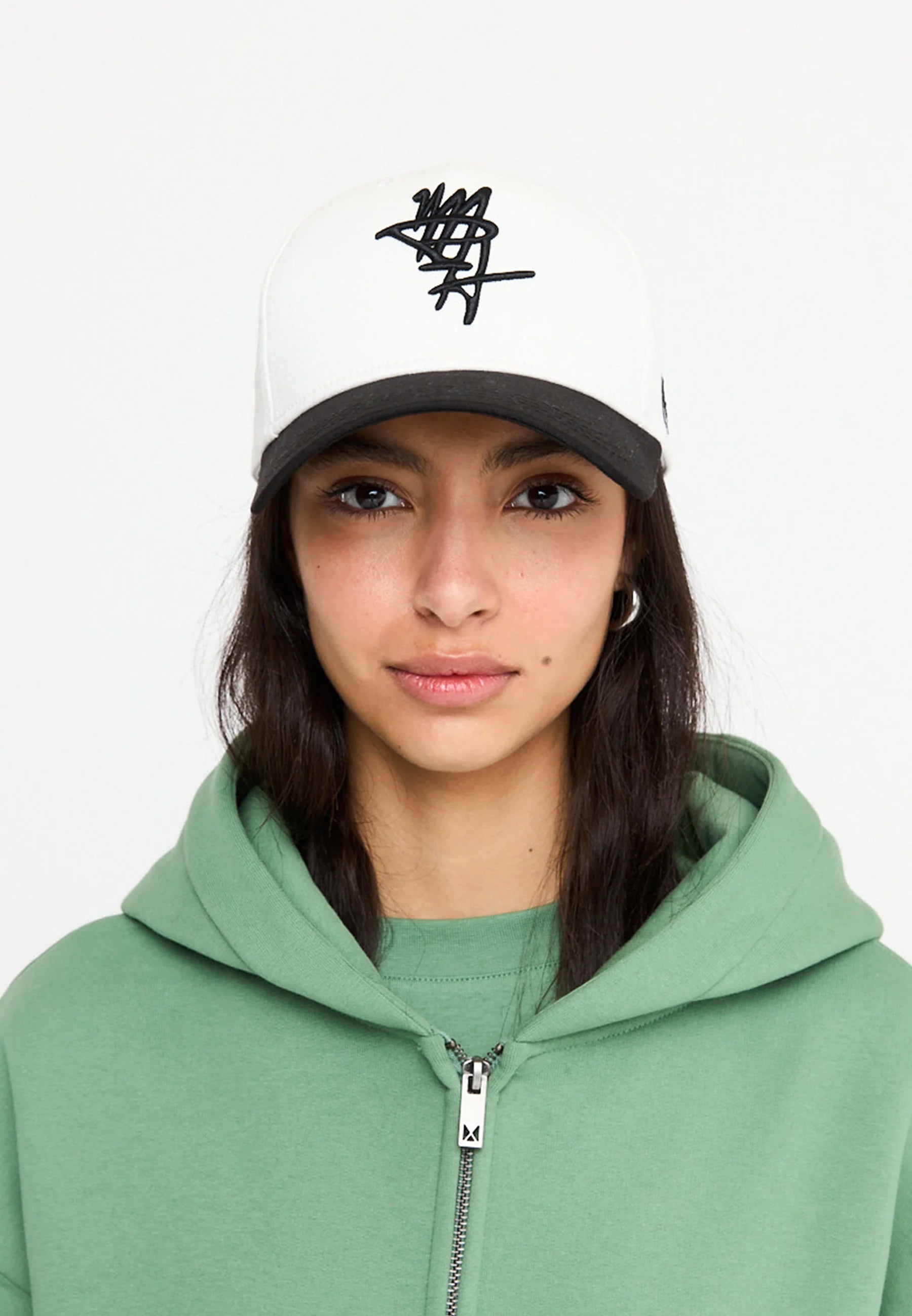Multiply Apparel Cap MPA Off White – Frontalansicht